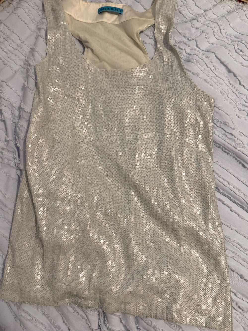 Alice + Olivia Sequin Tank Top in Champagne L